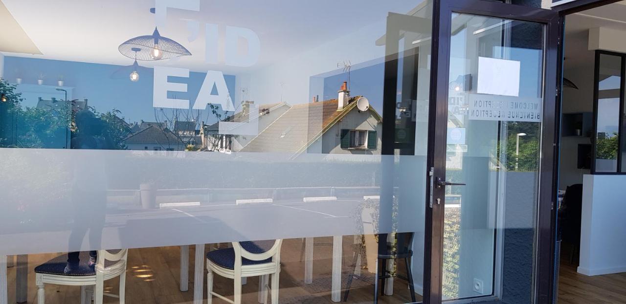 ארומנש-לה-באינס Hotel L'Ideal Le Mountbatten מראה חיצוני תמונה